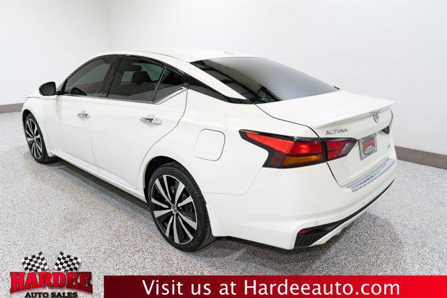used 2021 Nissan Altima car, priced at $24,900