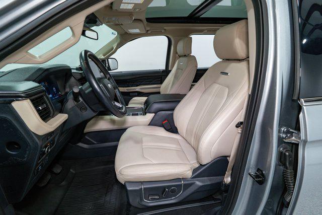 used 2024 Ford Expedition car, priced at $66,900