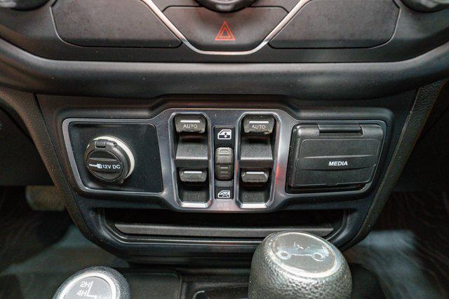 used 2019 Jeep Wrangler Unlimited car, priced at $28,900