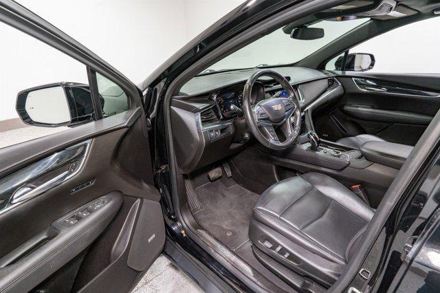 used 2020 Cadillac XT5 car, priced at $26,900