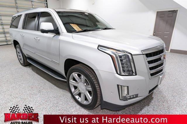 used 2019 Cadillac Escalade ESV car, priced at $33,900