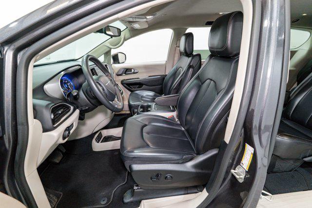 used 2023 Chrysler Pacifica car, priced at $24,900