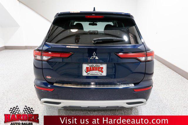 used 2023 Mitsubishi Outlander car