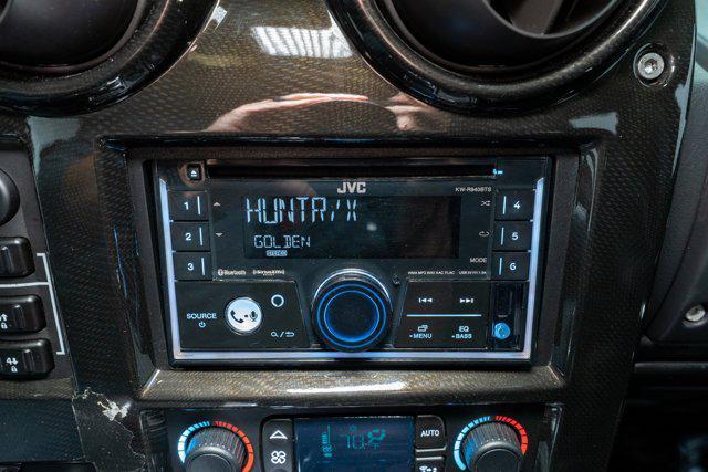 used 2005 Hummer H2 car, priced at $18,900