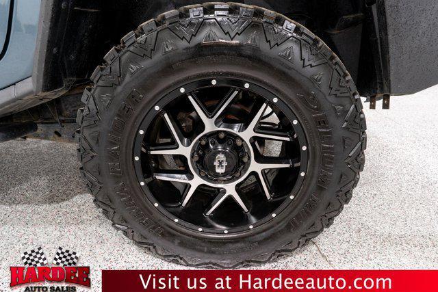 used 2005 Hummer H2 car, priced at $18,900