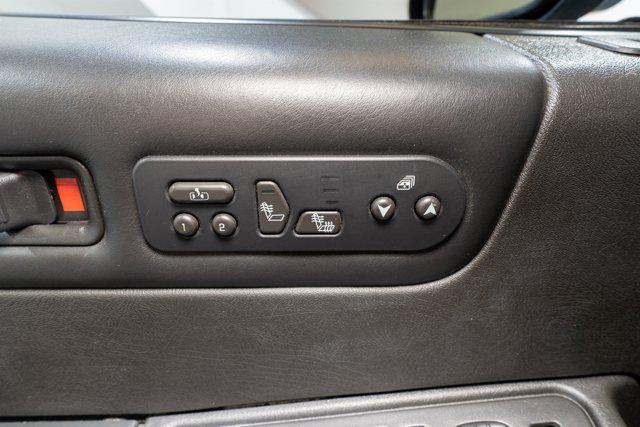 used 2005 Hummer H2 car, priced at $18,900
