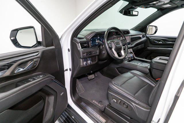 used 2023 GMC Yukon XL car, priced at $62,900