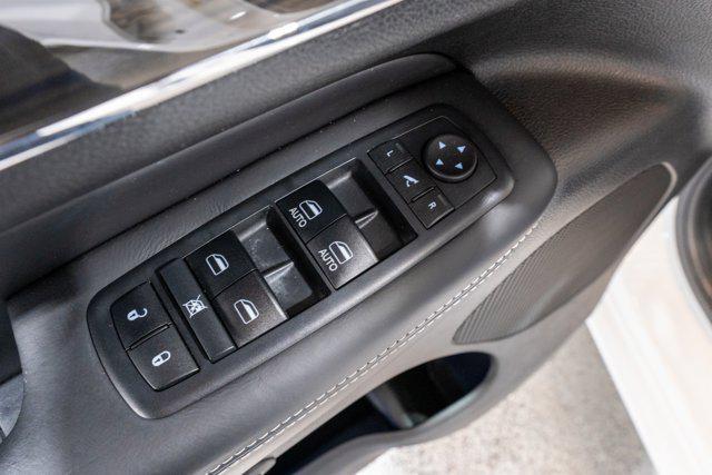 used 2017 Jeep Grand Cherokee car, priced at $13,900