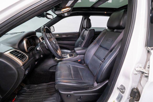 used 2017 Jeep Grand Cherokee car, priced at $13,900