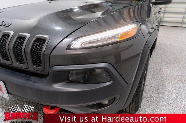 used 2015 Jeep Cherokee car