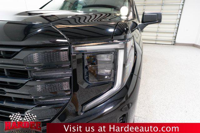 used 2023 GMC Sierra 1500 car, priced at $45,900