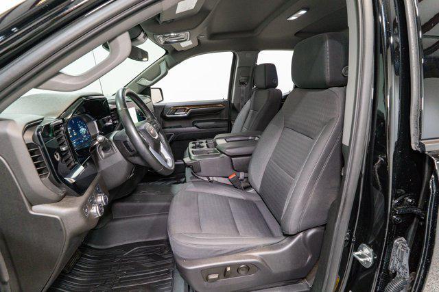 used 2023 GMC Sierra 1500 car, priced at $45,900