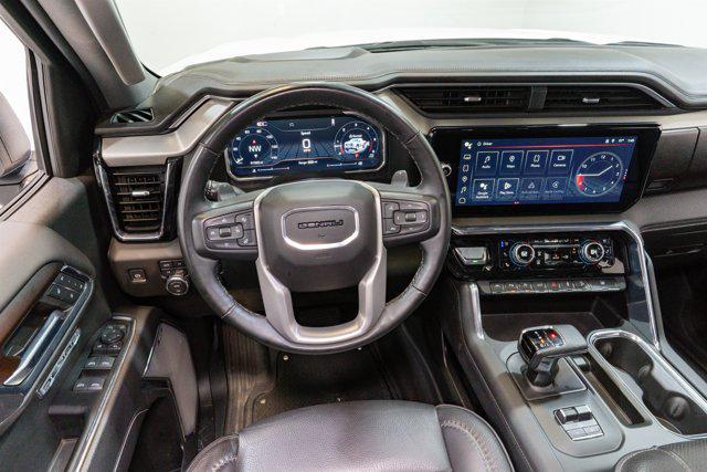 used 2024 GMC Sierra 1500 car, priced at $59,900