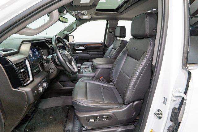 used 2024 GMC Sierra 1500 car, priced at $59,900