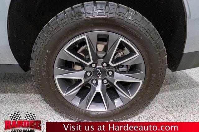 used 2023 Chevrolet Suburban car, priced at $59,900