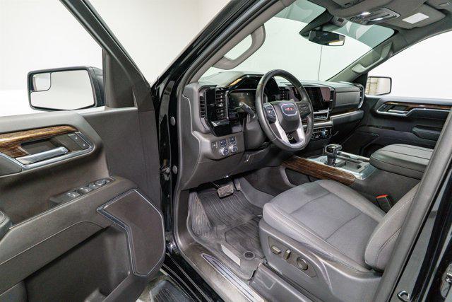 used 2023 GMC Sierra 1500 car, priced at $44,900