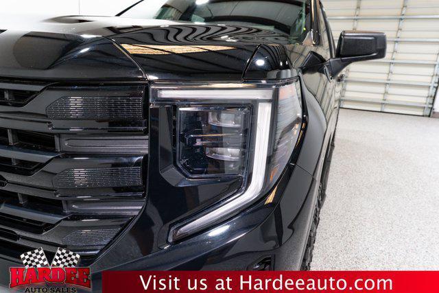 used 2023 GMC Sierra 1500 car, priced at $44,900