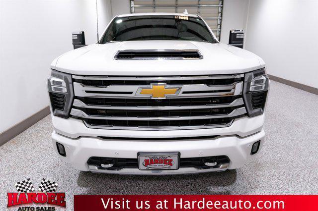 used 2024 Chevrolet Silverado 2500 car