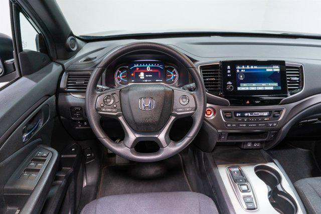 used 2022 Honda Pilot car, priced at $31,900