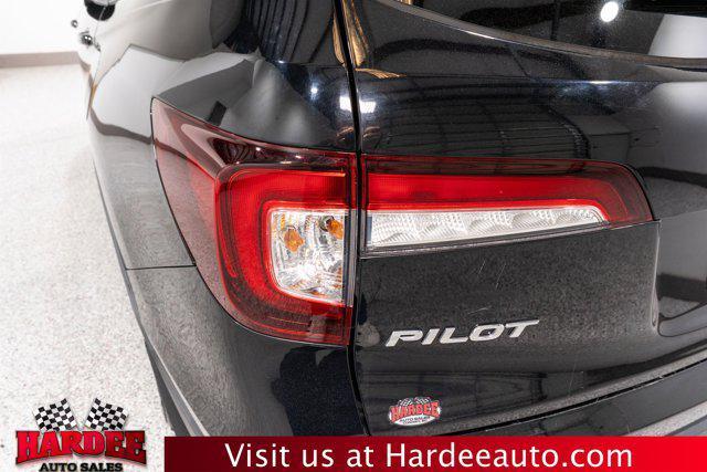 used 2022 Honda Pilot car, priced at $31,900