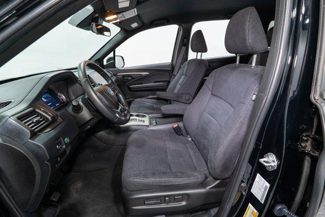 used 2022 Honda Pilot car, priced at $31,900