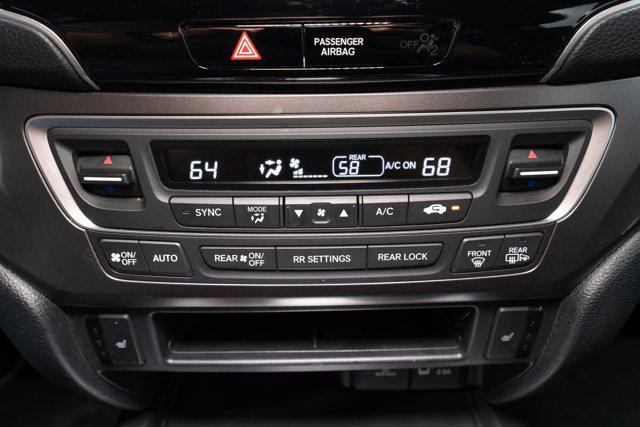 used 2022 Honda Pilot car, priced at $31,900