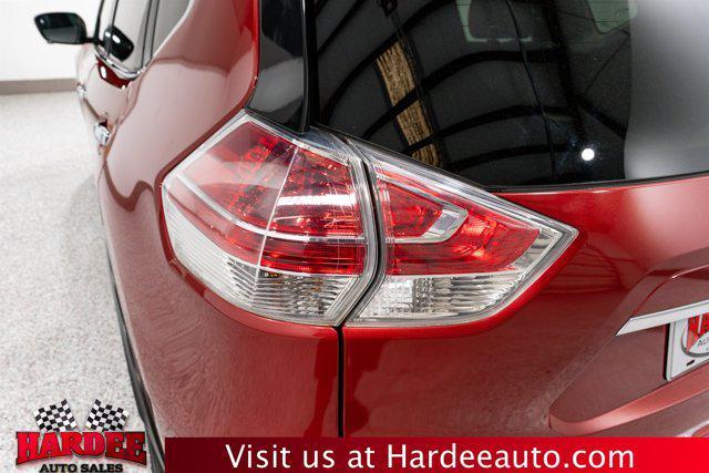 used 2016 Nissan Rogue car, priced at $12,900