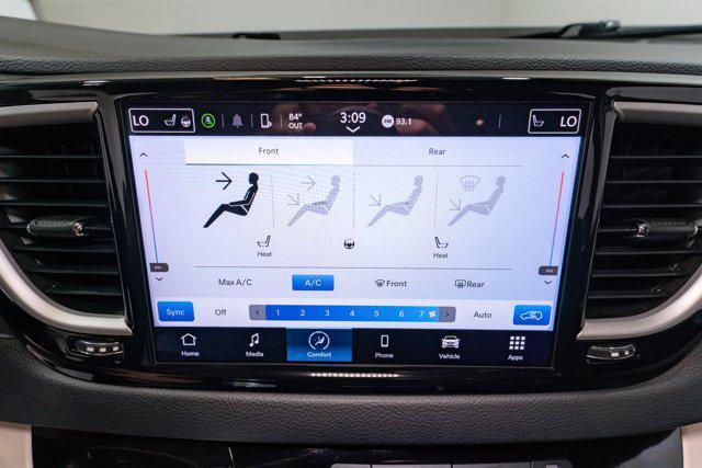 used 2023 Chrysler Pacifica car, priced at $25,900