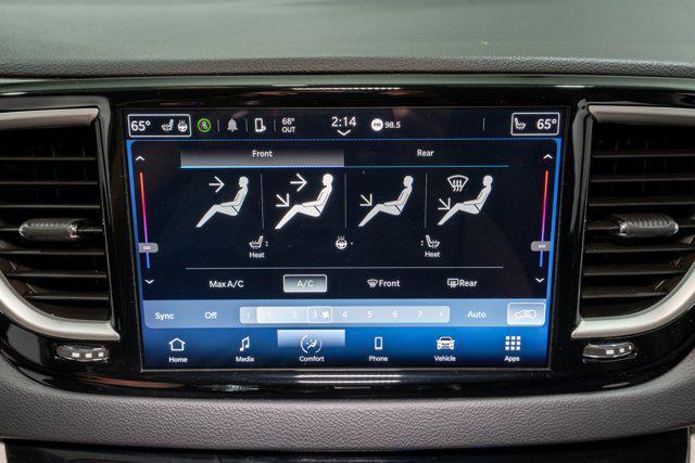 used 2024 Chrysler Pacifica car, priced at $26,900