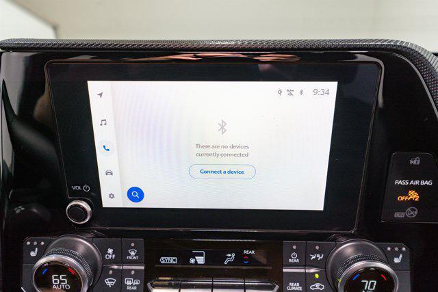 used 2023 Toyota Highlander car, priced at $46,900