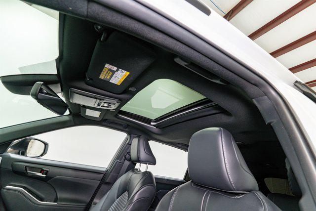 used 2023 Toyota Highlander car, priced at $46,900
