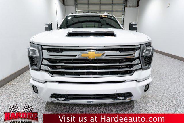 used 2024 Chevrolet Silverado 2500 car, priced at $76,900