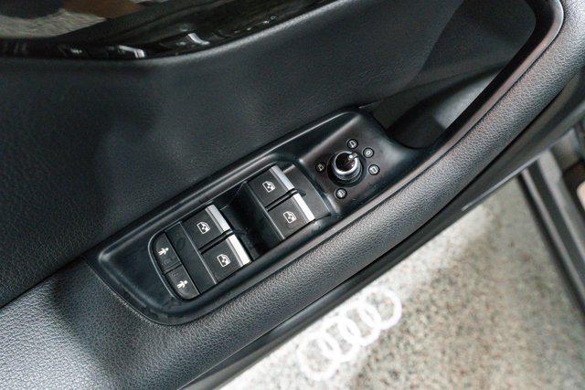 used 2019 Audi Q7 car, priced at $24,900