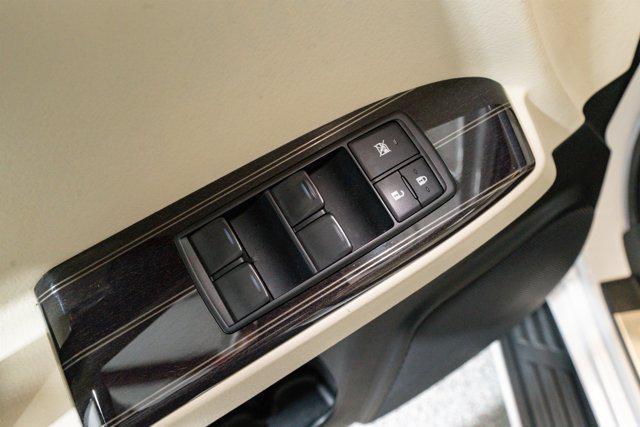 used 2021 Lexus GX 460 car, priced at $45,900