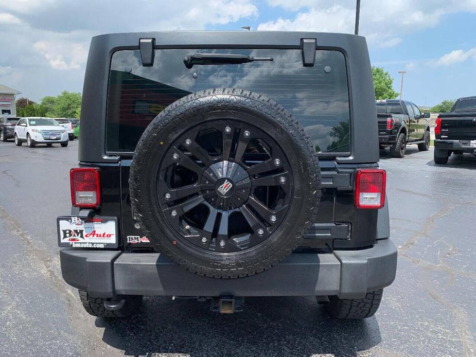 used 2015 Jeep Wrangler Unlimited car, priced at $18,500