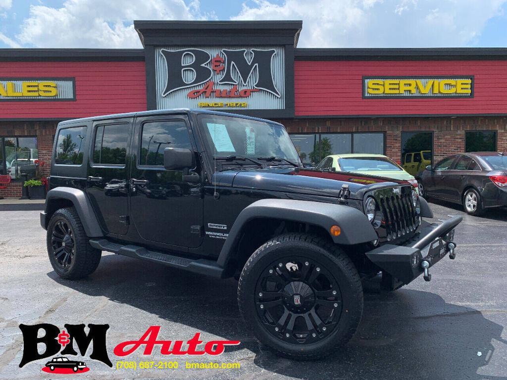 used 2015 Jeep Wrangler Unlimited car, priced at $18,500