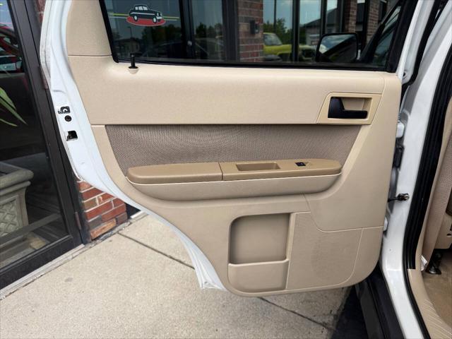 used 2009 Ford Escape car, priced at $6,900