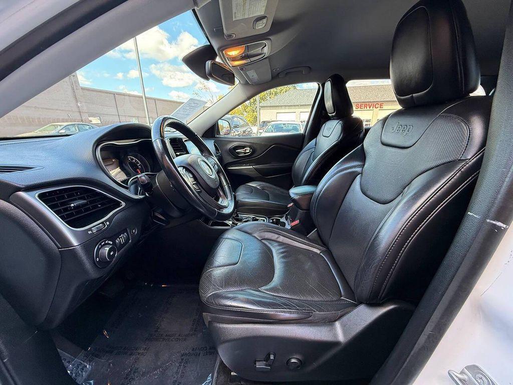 used 2019 Jeep Cherokee car, priced at $13,900