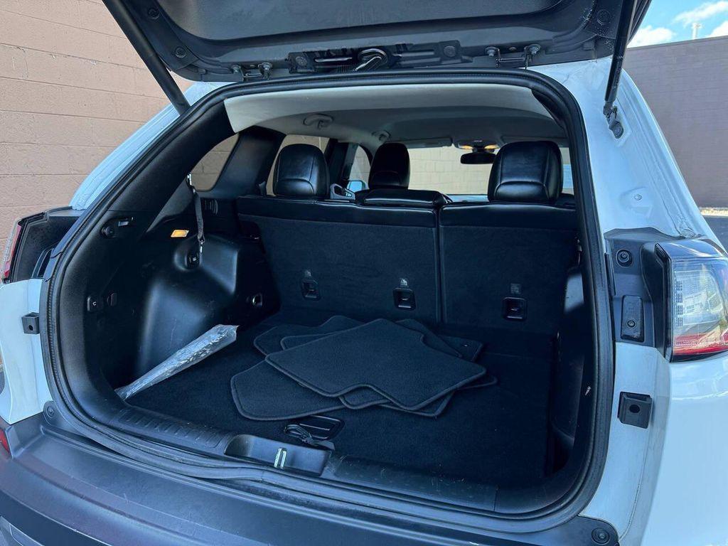 used 2019 Jeep Cherokee car, priced at $13,900