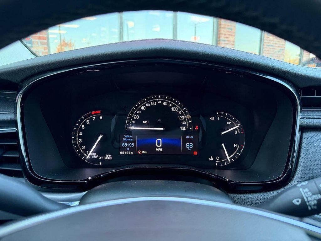 used 2018 Cadillac XT5 car, priced at $20,900