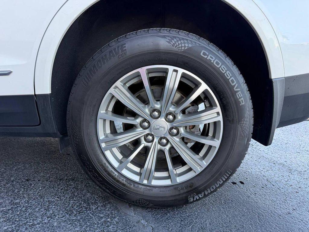 used 2018 Cadillac XT5 car, priced at $20,900