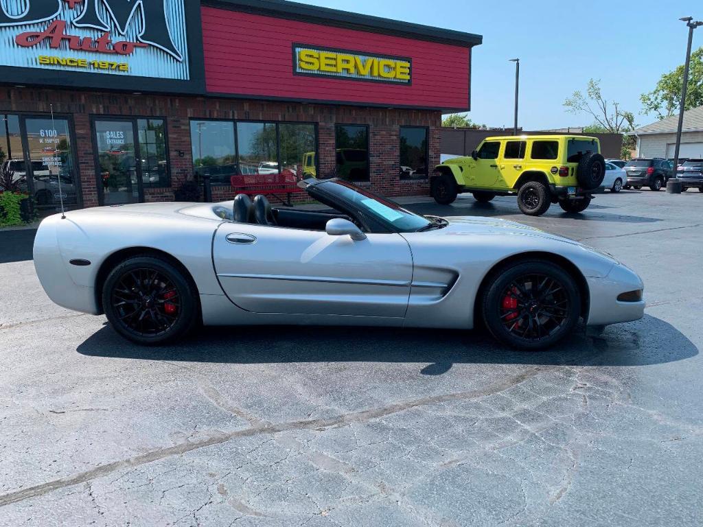 used 2004 Chevrolet Corvette car, priced at $19,900