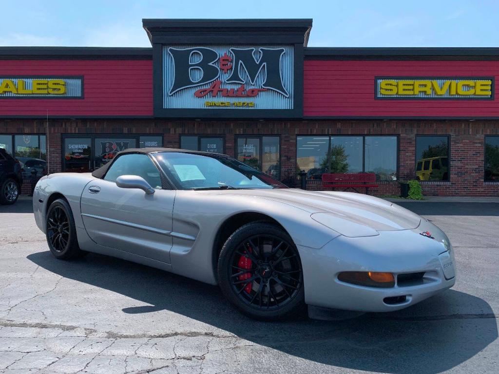 used 2004 Chevrolet Corvette car, priced at $19,900