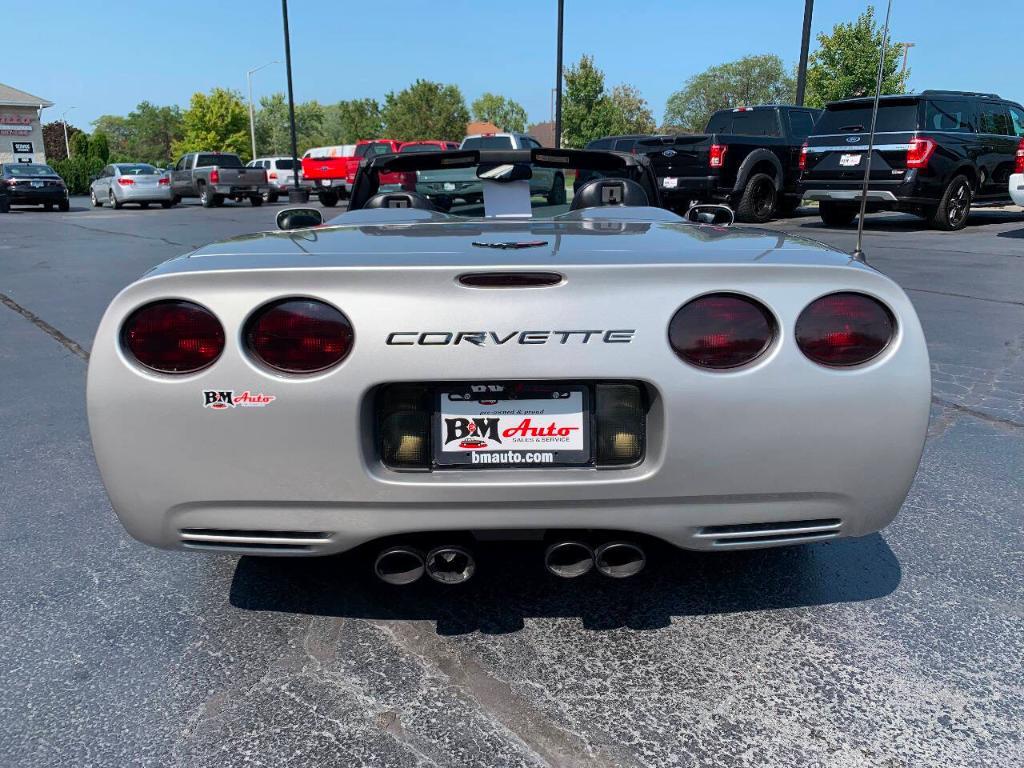 used 2004 Chevrolet Corvette car, priced at $19,900