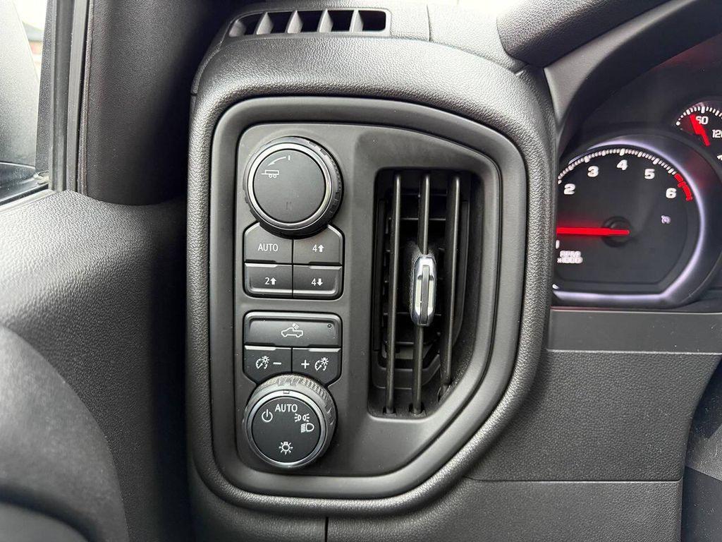 used 2021 Chevrolet Silverado 1500 car, priced at $31,900