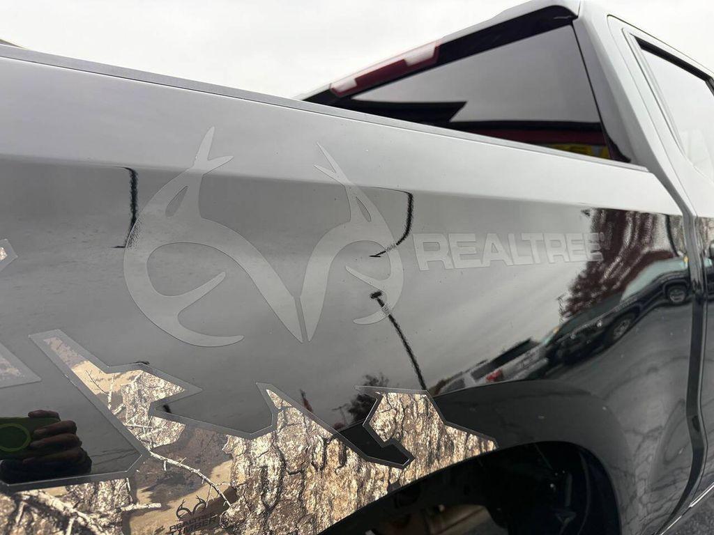 used 2021 Chevrolet Silverado 1500 car, priced at $31,900