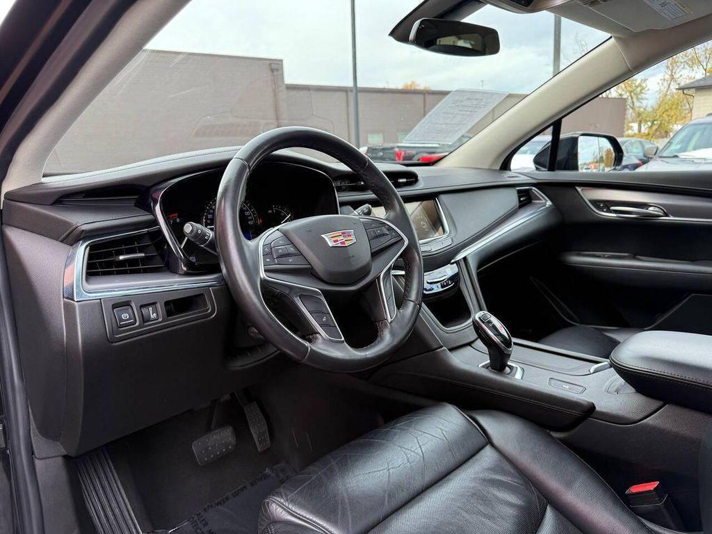 used 2018 Cadillac XT5 car, priced at $18,900