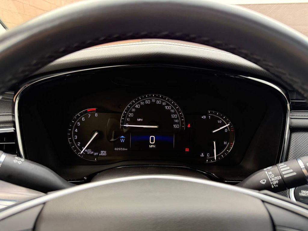 used 2018 Cadillac XT5 car, priced at $18,900