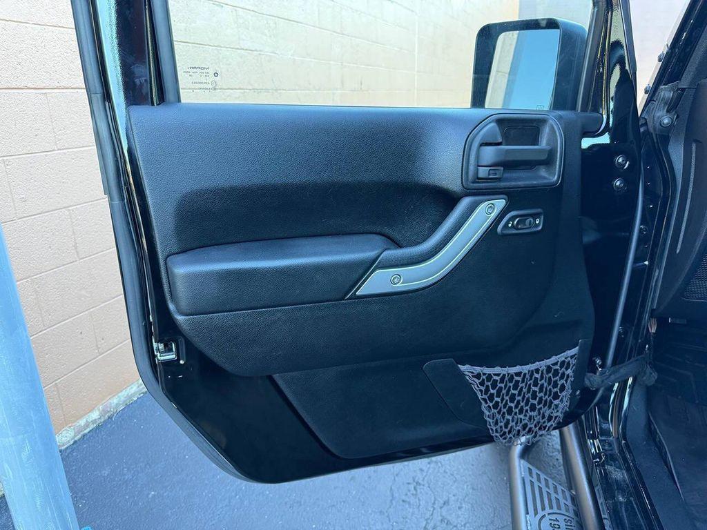 used 2013 Jeep Wrangler Unlimited car, priced at $16,900