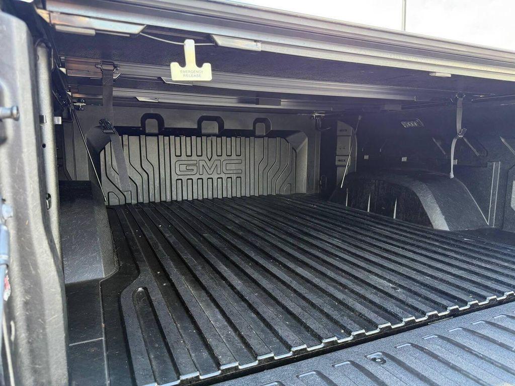 used 2021 GMC Sierra 1500 car, priced at $46,900